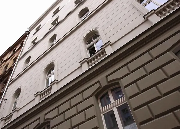 Pure WhiteHotel Prag